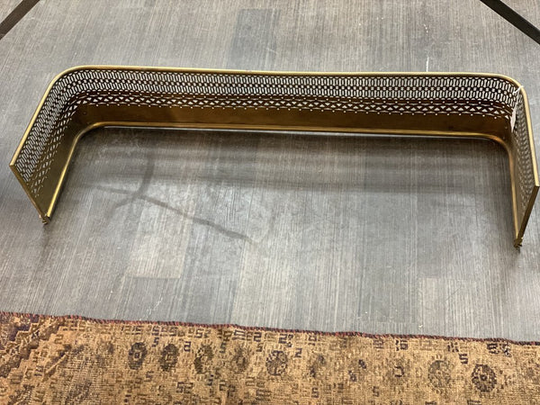 LARGE VINTAGE 42 x 12 in. BRASS FIREPLACE FENDER GUARD SURROUND LION HEAD FEET IN STORE PICK UP ONLY