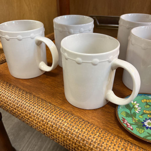 Set of 6 Oneida coffee cups