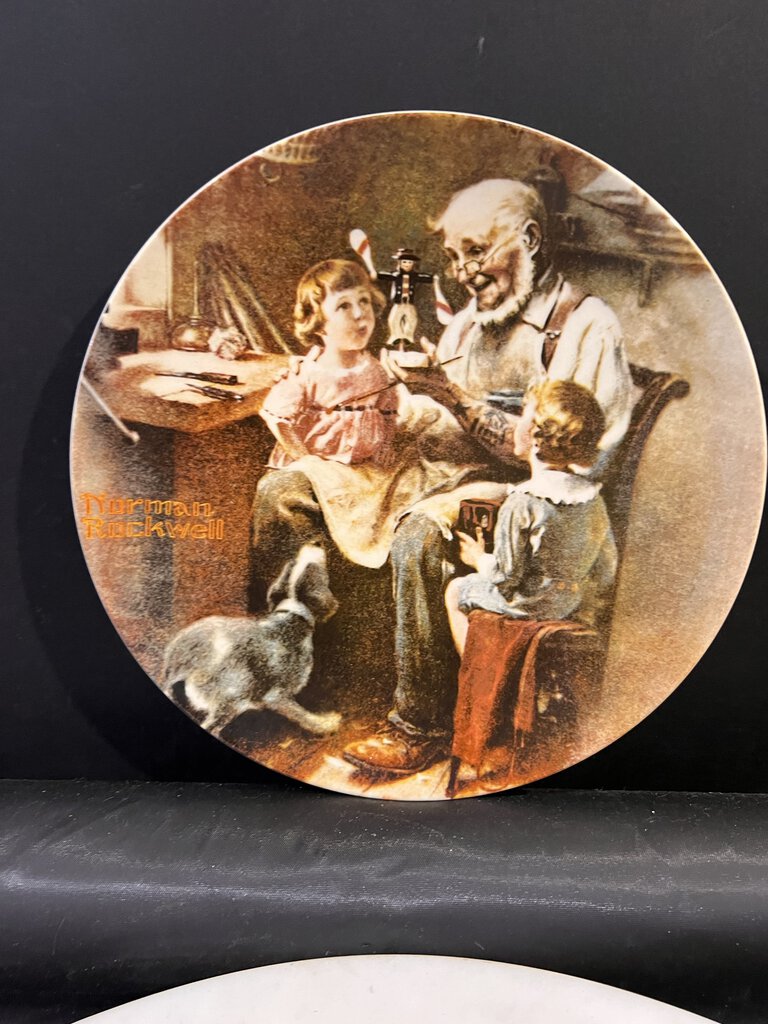 Vintage Norman Rockwell Christmas collector's plate - the toy maker