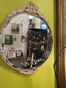 Vintage etched mirror, 16.5 " wide, 21" tall IN STORE PICK UP ONLY