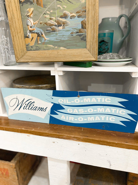 Jens Fresh Vintage ~ Vintage Williams sign .