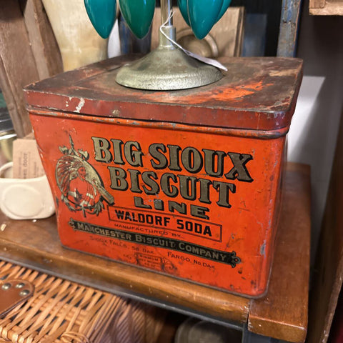 Big Sioux Biscuit tin