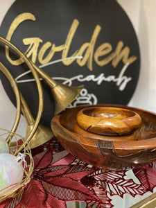 Set of three carved salad bowls