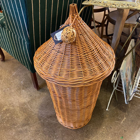 Large Rattan Basket with lid Yugoslavia