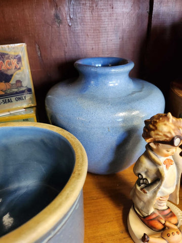 Blue pottery crock vase 6" tall